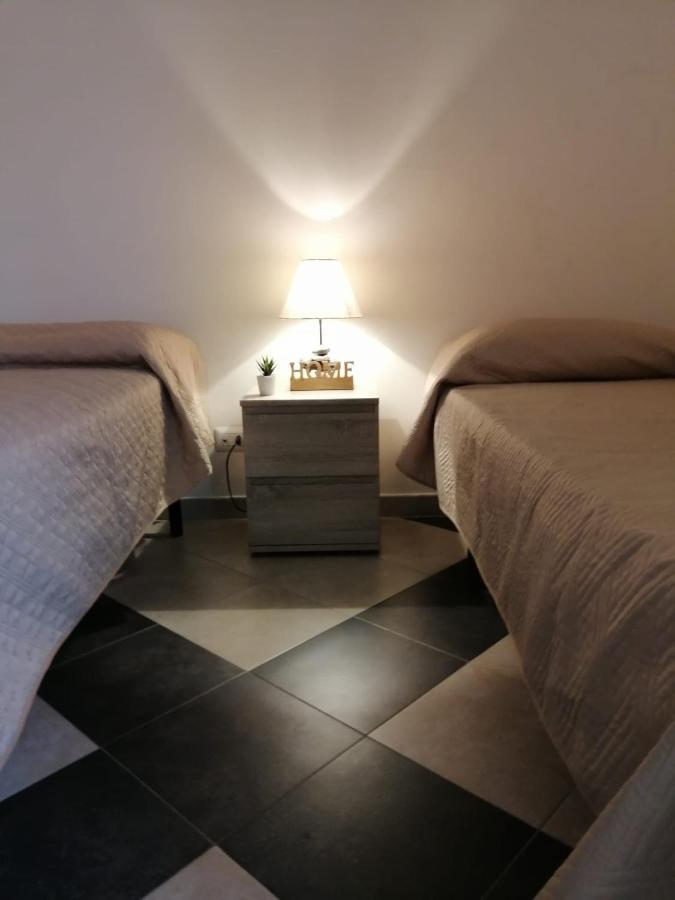 B & B Jasmine Санта-Тереза-ди-Рива Экстерьер фото
