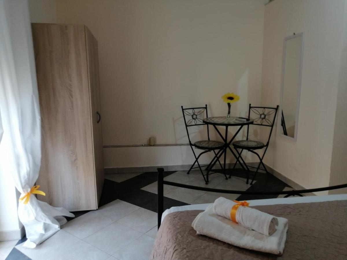 B & B Jasmine Санта-Тереза-ди-Рива Экстерьер фото
