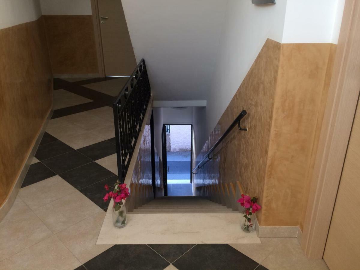 B & B Jasmine Санта-Тереза-ди-Рива Экстерьер фото